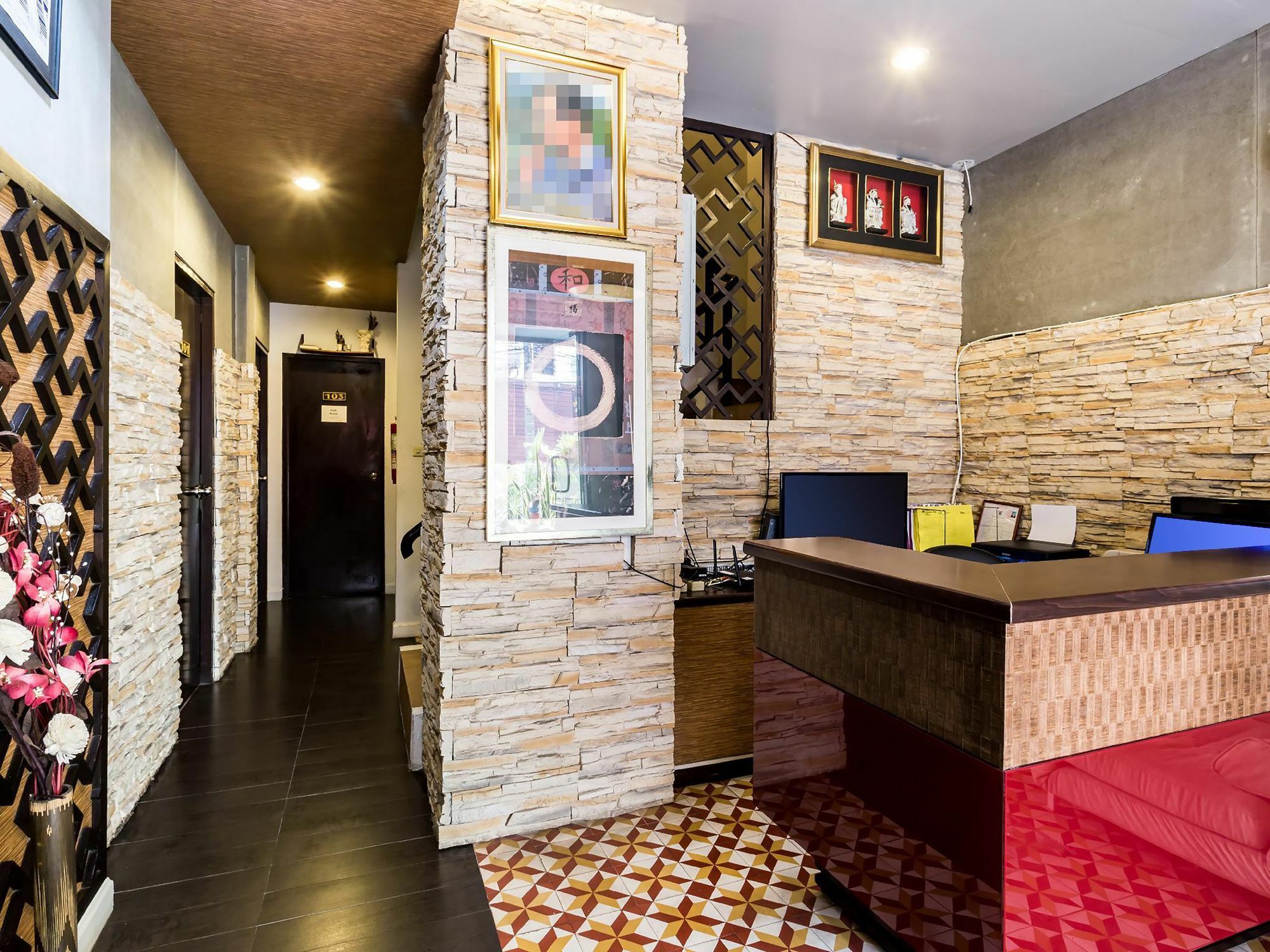 Sino House Patong Hotel Екстериор снимка